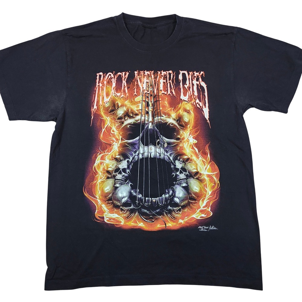 Rock Never Dies Mens Black Skull Guitar Flame Graphic T-Shirt with Piercing XL - Picture 1 of 7